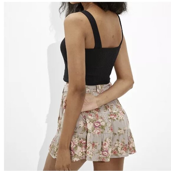 American Eagle Ribbed Knit Square Neck Stretch Strap Cropped Black Tank Top - Picture 6 of 9